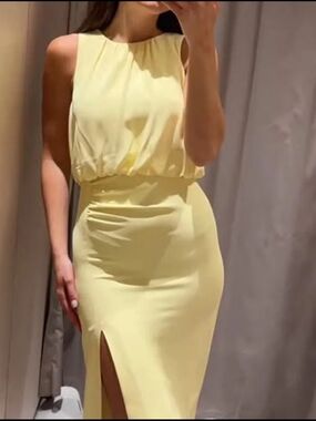 Zara Pale Yellow Sleeveless Blouson Midi Dress